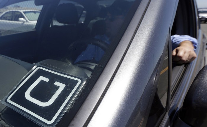 Nếu các lái xe trở thành nhân viên chính thức, Uber sẽ phải bồi hoàn 730 triệu USD