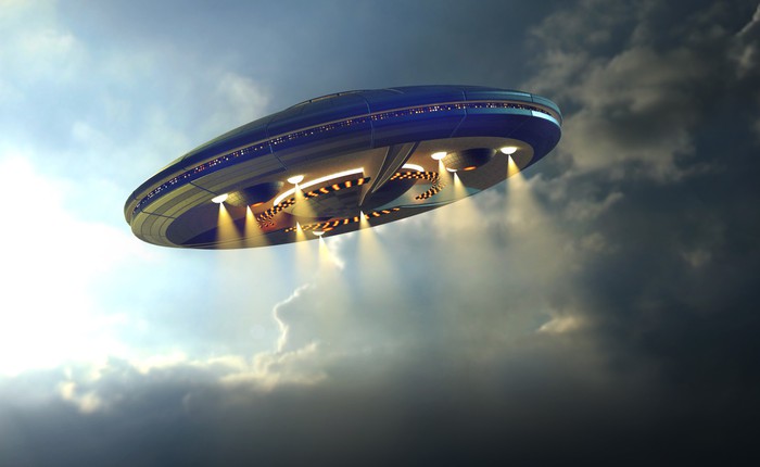 Bị cáo buộc tắt truyền hình trực tiếp từ trạm vũ trụ do phát hiện UFO, NASA nói gì?