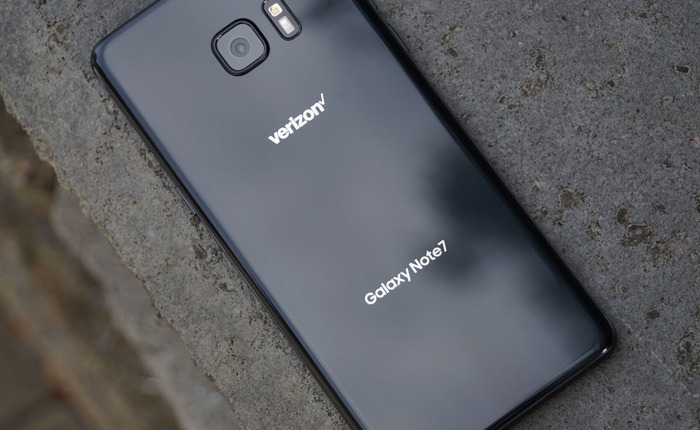 Galaxy Note7 xách tay có được hoàn tiền và nhận đủ ưu đãi như máy chính hãng không?