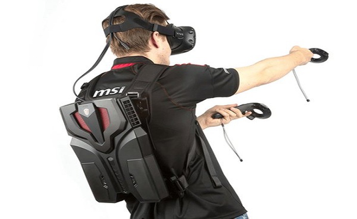 MSI chính thức ra mắt VR One - máy tính chơi game kiêm ba lô đeo lưng