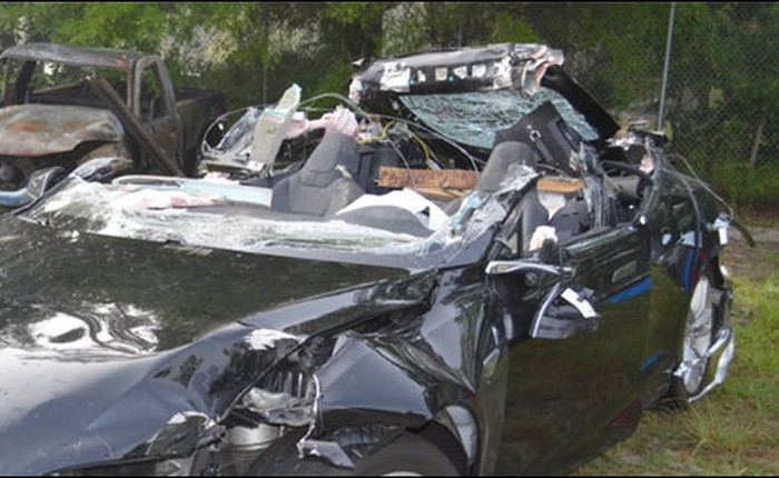 Điều tra cho thấy tài xế xe Tesla gặp tai nạn đã phóng quá tốc độ khi đang trong chế độ tự lái