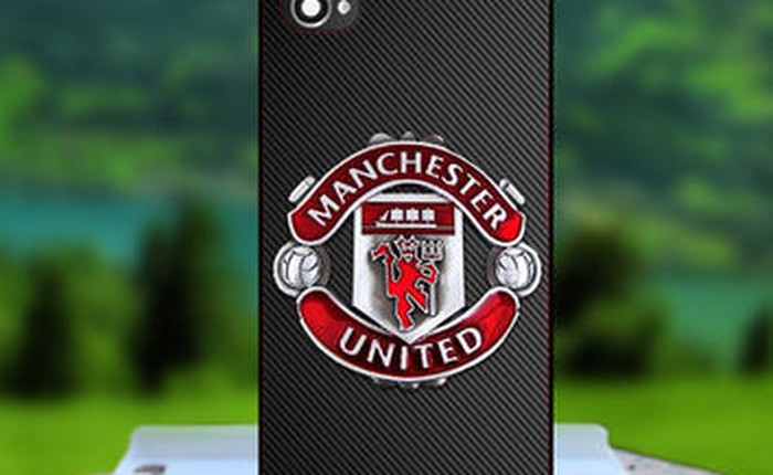 Huấn luyện viên trưởng CLB Manchester United đổ lỗi cho iPhone làm cầu thủ thiếu quyết tâm