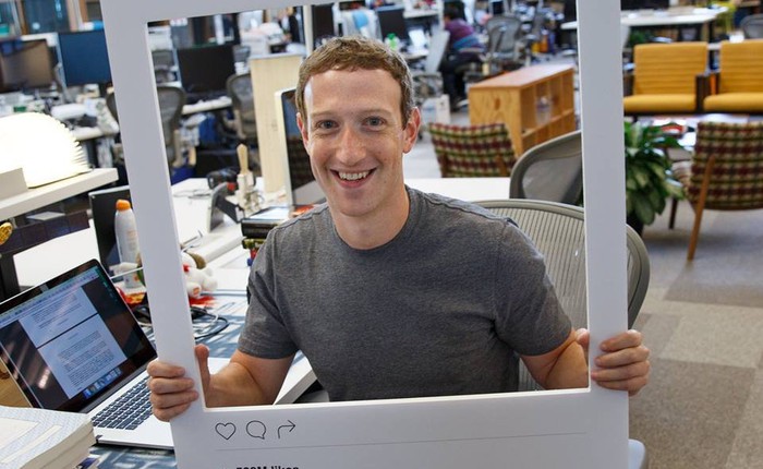 Đến Mark Zuckerberg cũng phải che camera trên laptop của mình