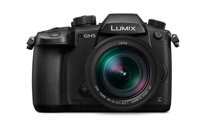 Panasonic giới thiệu máy ảnh LUMIX GH5 với khả năng quay video 4K, giá gần 48 triệu đồng tại Việt Nam