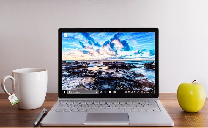 Surface Book 2 có thể chỉ là laptop thông thường, ra mắt vào tháng tới