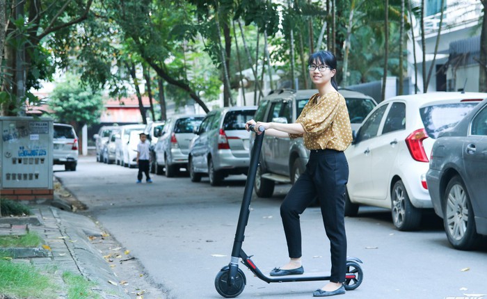 Mở hộp và trải nghiệm xe điện Xiaomi Ninebot KickScooter - Chuẩn bài xe cho mẹ đi chợ