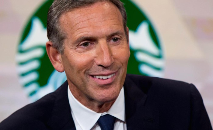 Howard Schultz: Starbucks sẽ không thể có được ngày hôm nay nếu không có cha của Bill Gates