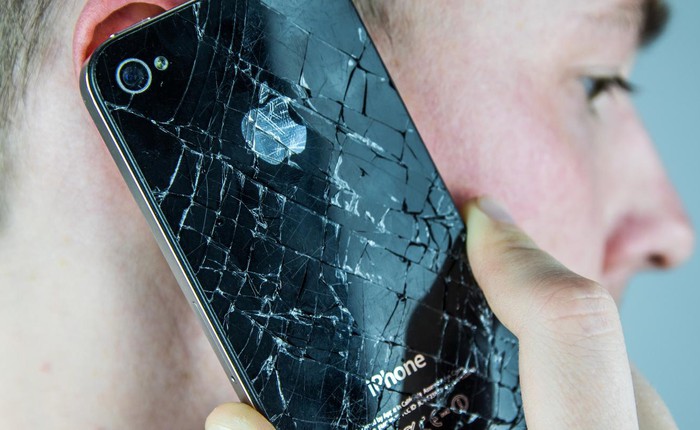 iPhone 8 sẽ khiến 15.000 công ty sửa chữa smartphone tại Mỹ mất việc như thế nào?
