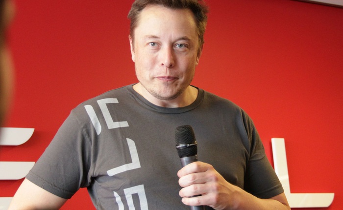 Lạm bàn về những lý do Elon Musk có thể rời Tesla