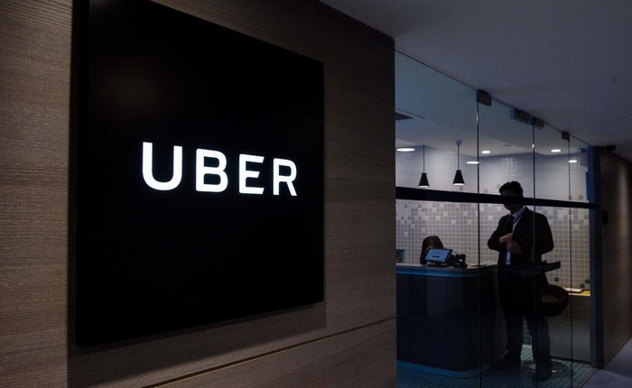 Rắn đã mất đầu, nay còn mất thêm cả đuôi: phó giám đốc Uber cũng chuẩn bị từ chức