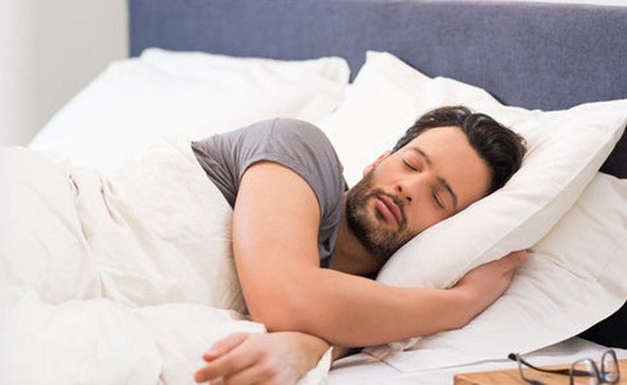 Làm sao để ngủ ngon? Đây là 8 bí quyết mỗi ngày của giáo sư thần kinh học Harvard