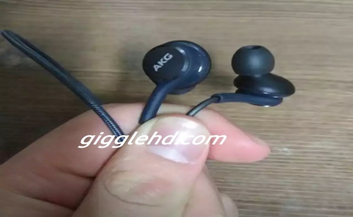 Lộ diện rồi, cuối cùng chúng ta cũng nhìn thấy tai nghe AKG dành cho Galaxy S8