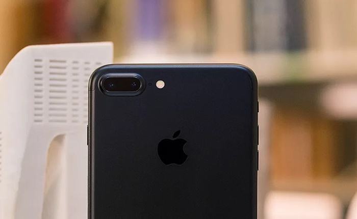 Bloomberg: "hàng trăm kỹ sư Apple đang làm việc để mang công nghệ AR lên iPhone"