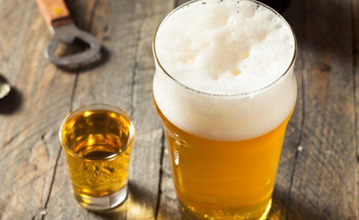 Khoa học chỉ ra 2 cốc bia có tác dụng giảm đau tốt hơn paracetamol
