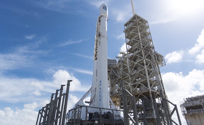 Tối nay sẽ là lần đầu tiên SpaceX phóng một vệ tinh do thám của quân đội lên quỹ đạo