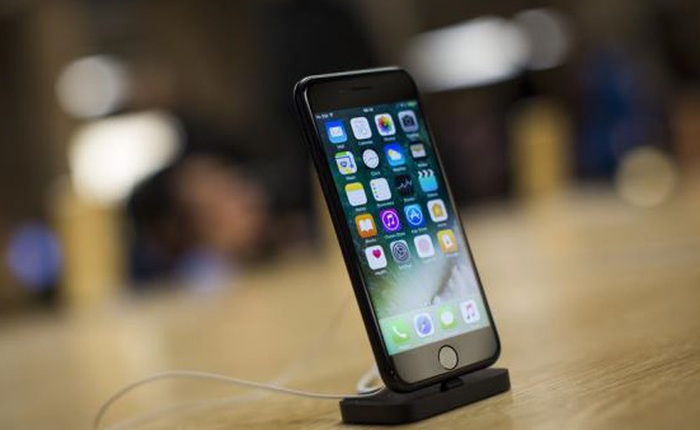 Lo sợ thiếu hụt màn hình OLED cho iPhone thế hệ tiếp theo, Apple tìm kiếm nhà cung cấp từ Trung Quốc