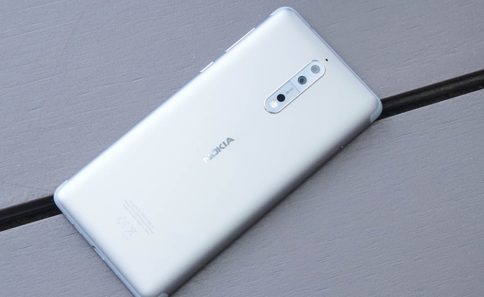 Mở hộp và trên tay Nokia 8 giá 12.99 triệu tại Việt Nam: Thiết kế đẹp nhưng còn điểm trừ, camera kép chưa tỏ rõ ưu thế