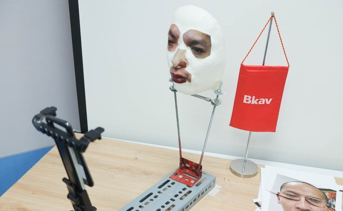 Vẫn còn quá nhiều nghi vấn về phương pháp qua mặt Face ID của BKAV