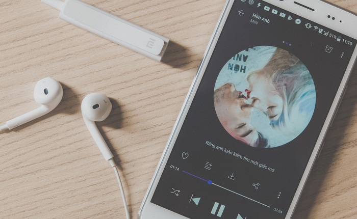 Quay thưởng chương trình tặng bạn đọc phụ kiện Xiaomi Mi Audio Receiver