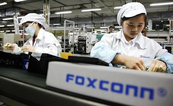 Nhà máy Foxconn tiếp tục bị phát hiện sử dụng sinh viên làm thêm quá giờ quy định để lắp ráp iPhone X
