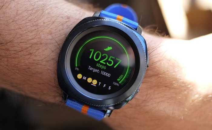 Samsung Gear Sport chính thức cho đặt hàng trước, giá 300 USD