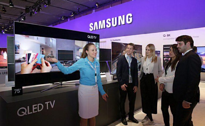 Kết thúc năm 2017, Samsung vẫn giữ ngôi vị nhà sản xuất TV hàng đầu thế giới