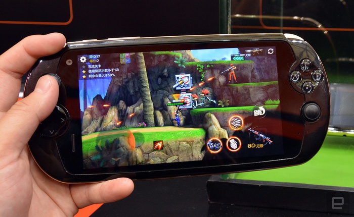 Smartphone Trung Quốc chuyên chơi game: nhìn y chang PS Vita, RAM tối đa 8GB, màn 6 inch, chip MediaTek, pin 6.000 mAh, giá từ 280 USD