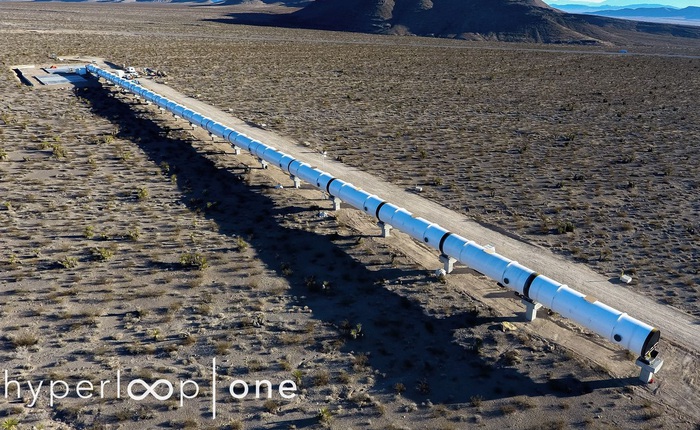 Ngắm nhìn đường tàu Hyperloop thử nghiệm tại sa mạc Nevada