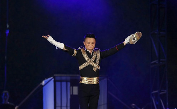 Jack Ma hóa thân thành Michael Jackson trong lễ kỷ niệm 18 năm ngày thành lập Alibaba