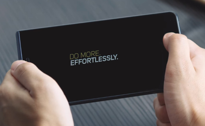 TCL tung video giới thiệu chi tiết BlackBerry Motion: Đẹp quyến rũ