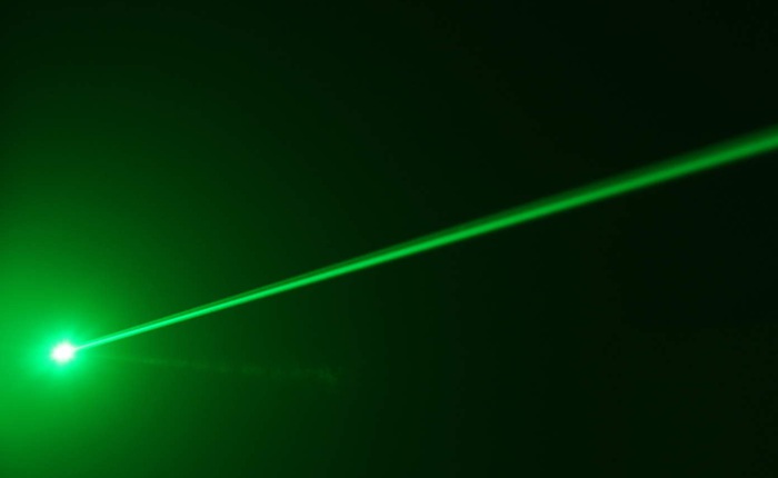 Google sử dụng tia laser để thay thế cáp quang, tốc độ lên tới 20Gbps