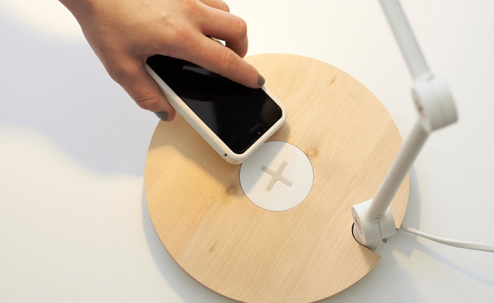 Bạn có thể dùng sạc không dây của Samsung cho iPhone X mới