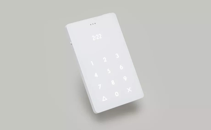 Đây là chiếc điện thoại đơn giản nhất thế giới: chỉ nghe và gọi, không thể nhắn tin, lưu được 9 số, giá 150 USD