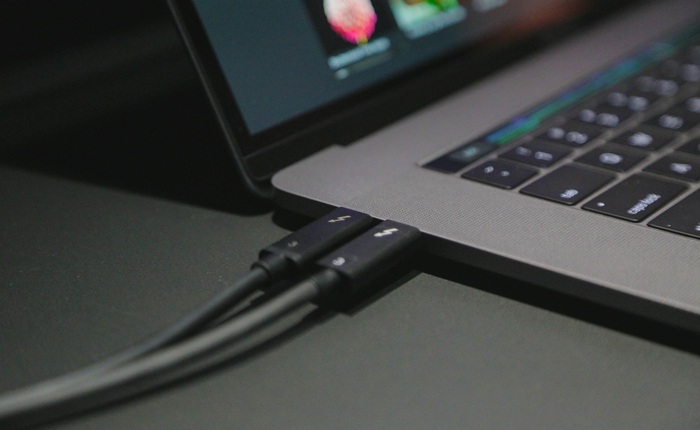 Apple nói không phải do pin MacBook Pro lỗi mà chính phương pháp đo thời lượng pin của Consumer Reports có vấn đề