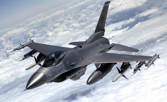 Không lực Hoa Kỳ thông báo máy bay không người lái F-16 đã có thể tự thực hiện nhiệm vụ chiến đấu, đối kháng trên không