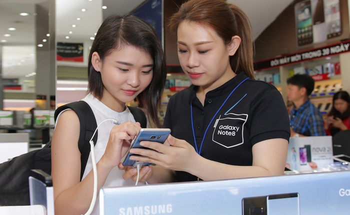 Galaxy Note FE đến tay người tiêu dùng Việt Nam: 20.000 đơn đặt hàng, 57% chọn màu xanh Blue Coral