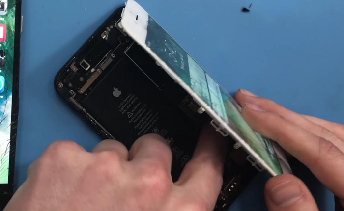 Đây là lý do bạn không thể tự sửa nút Home trên iPhone 7, kể cả thợ lành nghề cũng bó tay
