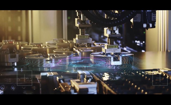 Intel: “Công nghệ chip xử lý 10nm mới của chúng tôi sẽ mạnh gấp đôi Samsung”