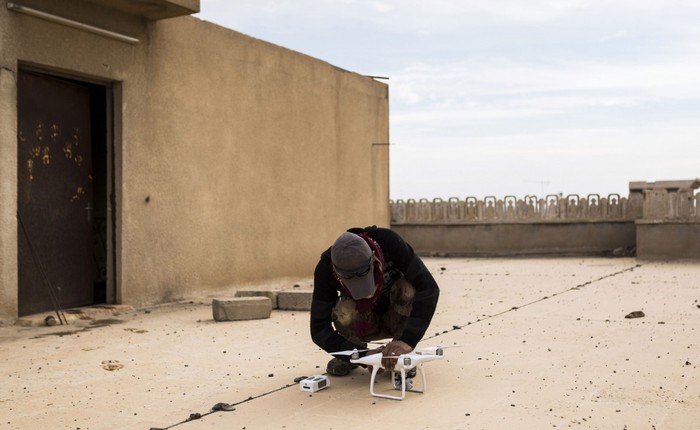 DJI muốn áp dụng phương pháp đặc biệt để ngăn chặn khủng bố ISIS sử dụng drone làm vũ khí