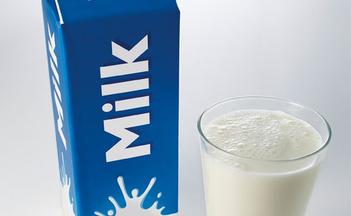 Từ 2018, các hãng sữa phải ghi rõ sữa bò tươi hay sữa bột pha nước ngay trên vỏ hộp