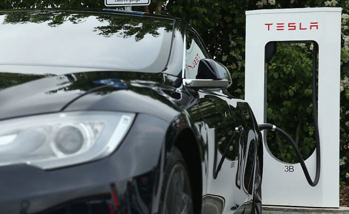 Bước tiếp theo, Tesla tuyên chiến với chuỗi cửa hàng tiện lợi 7-Eleven
