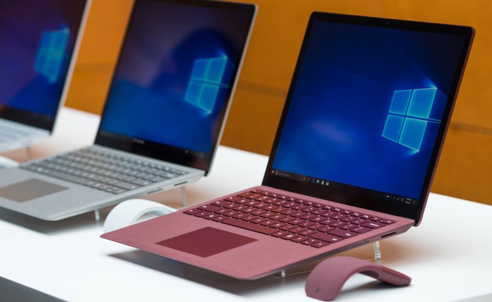 “Surface là thương hiệu laptop duy nhất có thể cạnh tranh với MacBook của Apple”, khảo sát này có thể khiến Microsoft thay đổi