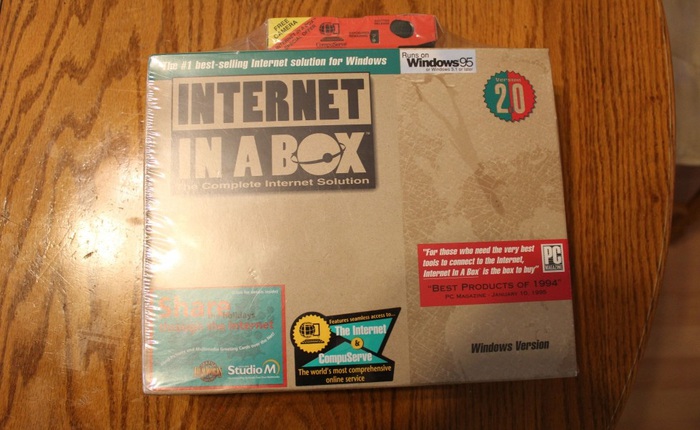 Đập hộp hàng siêu hiếm: bộ cài Internet trên Windows 95