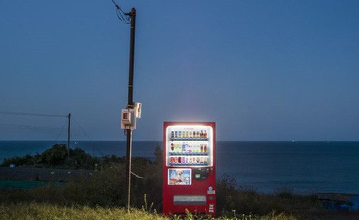 Câu chuyện đằng sau những chiếc máy bán hàng tự động "cô đơn" nhất Nhật Bản