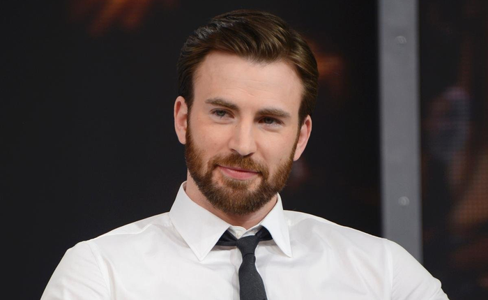 Captain America ngỏ lời mời cậu bé bị bắt nạt tới lễ công chiếu "Avengers: Infinity War"