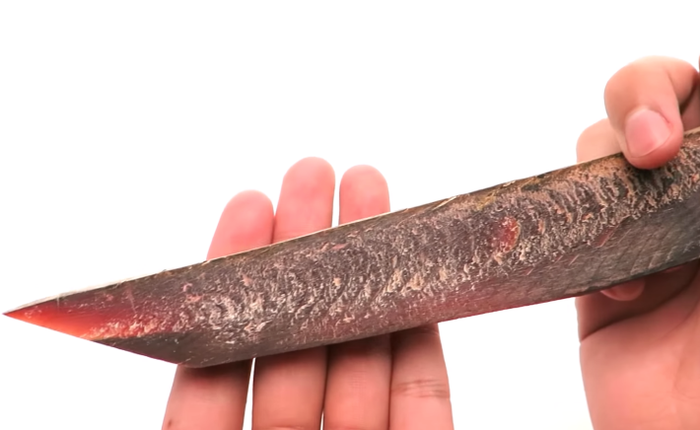 Đây là loại cá muối cắt được giấy, đâm thủng được lon của Nhật Bản