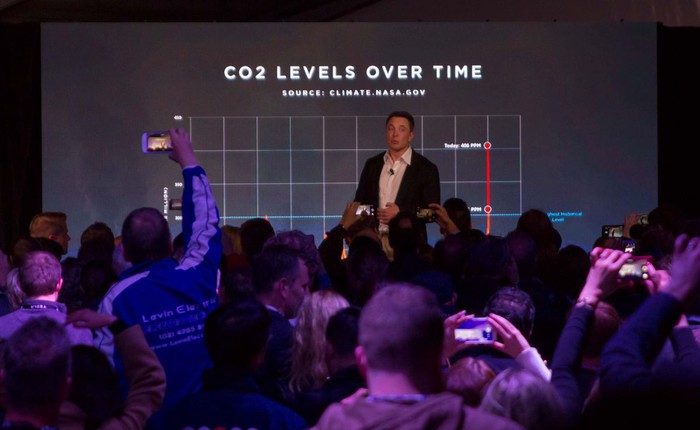 Elon Musk khởi động chiến dịch "100 ngày đêm" hoàn thành hệ thống trữ điện lớn nhất thế giới tại Australia