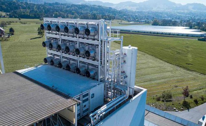 Ngay lúc này tại Thụy Sĩ: một nhà máy đang hút CO2 khỏi không khí nhằm bảo vệ môi trường