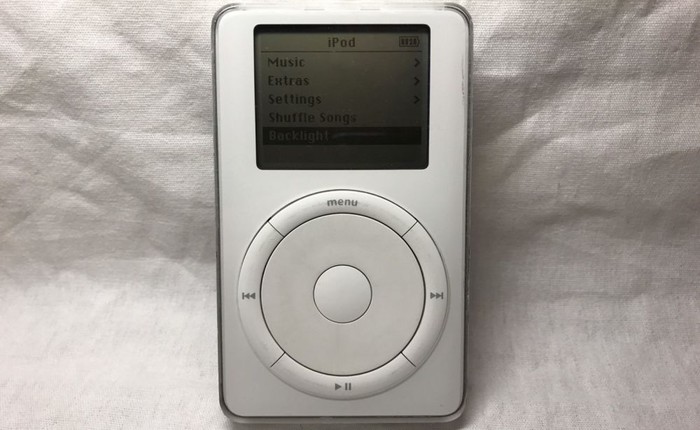 Bạn có dám bỏ ra 2,2 tỷ đồng để mua chiếc iPod Classic "cổ lỗ sỹ" này không?