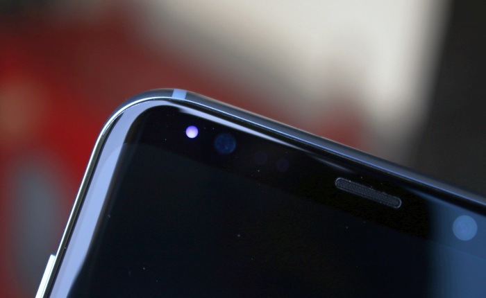 Làm sao để tắt đèn LED thông báo trên Samsung Galaxy Note 8?